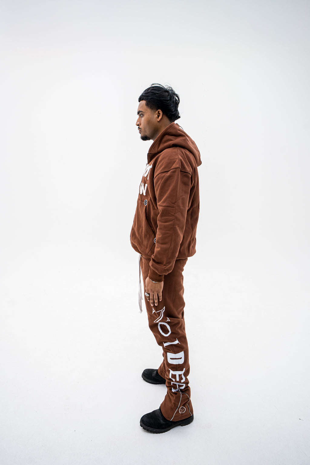 BROWN ‘IDK’ TRACKSUIT (UNISEX)