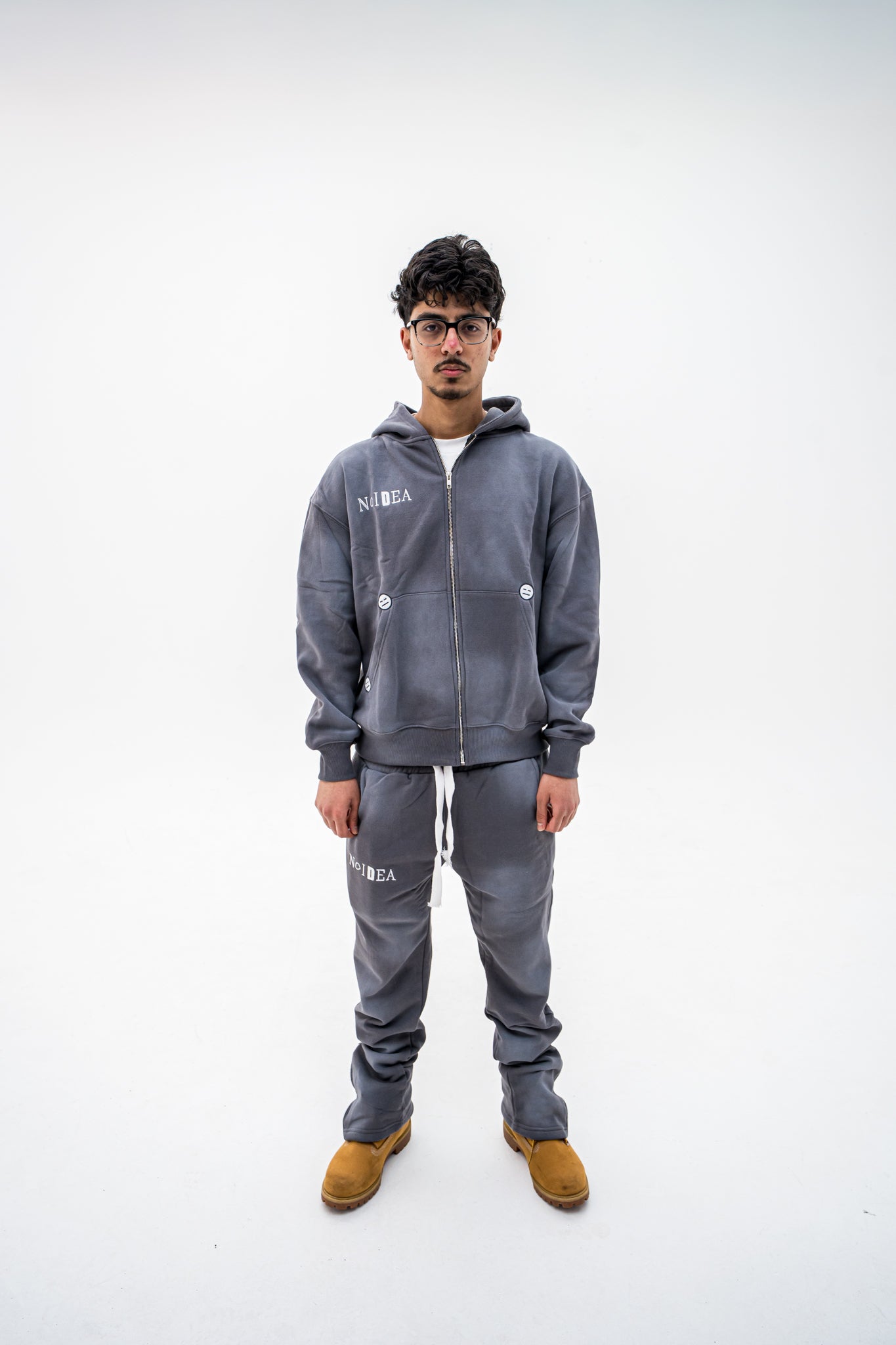 GREY CONCRETE TRACKSUIT